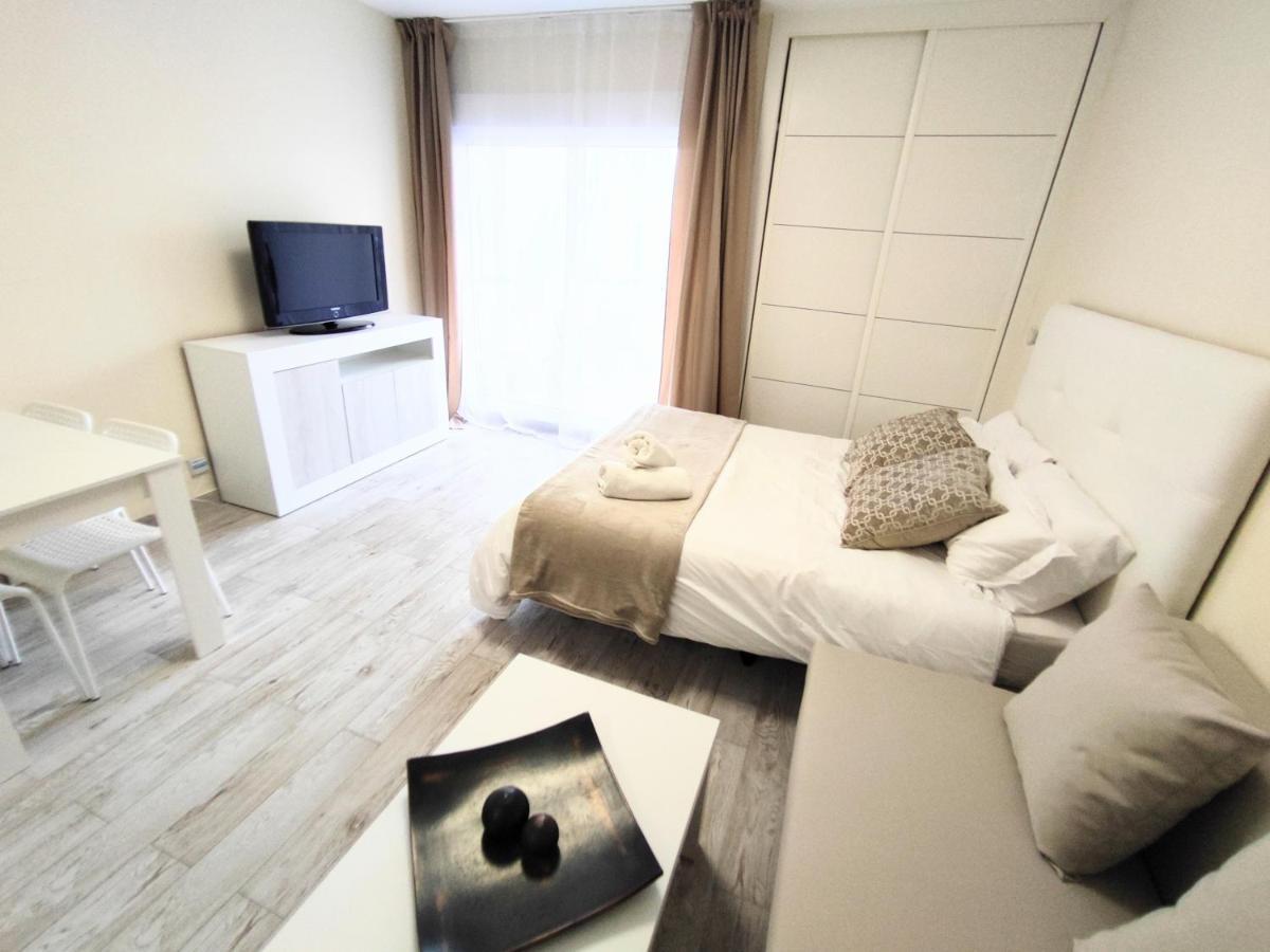 Apartamento Benal 905 En Primera Línea De Playa / Beachfront
