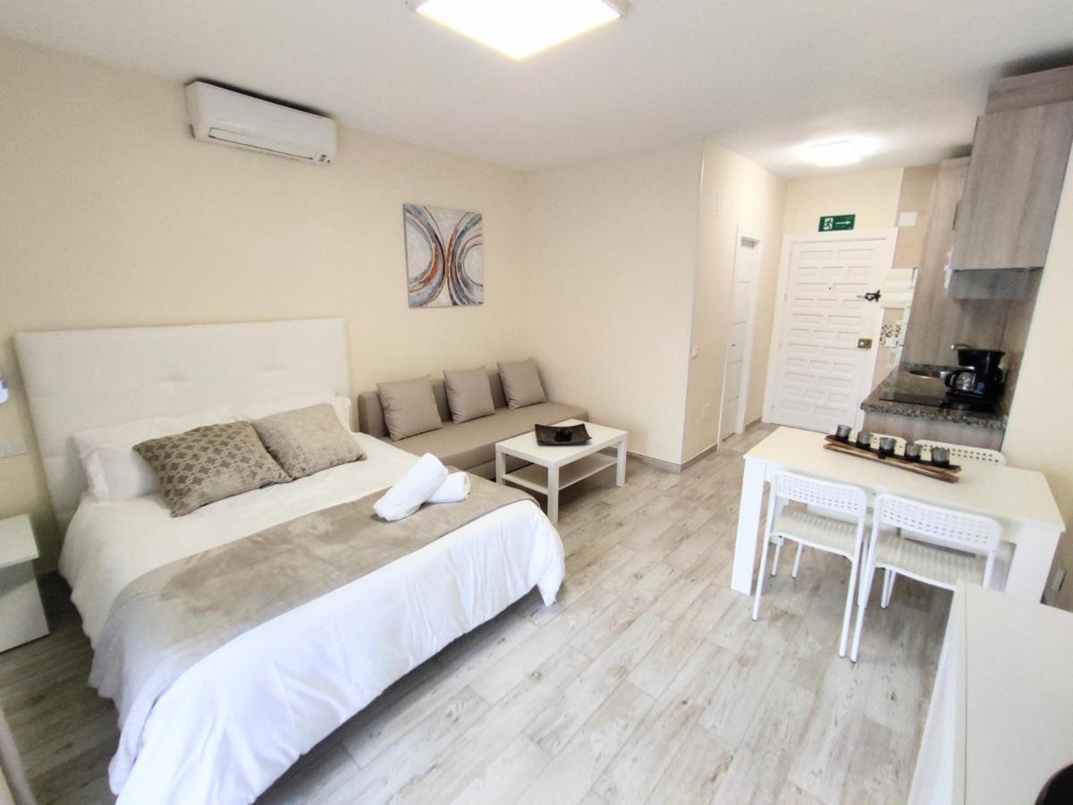 Benal 905 En Primera Línea De Playa / Beachfront Apartamento